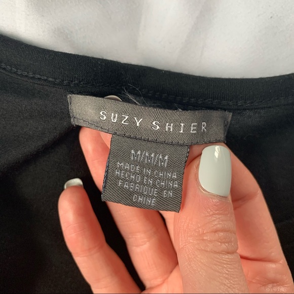 Rose Embroidered Casual Tee - Picture 7 of 8